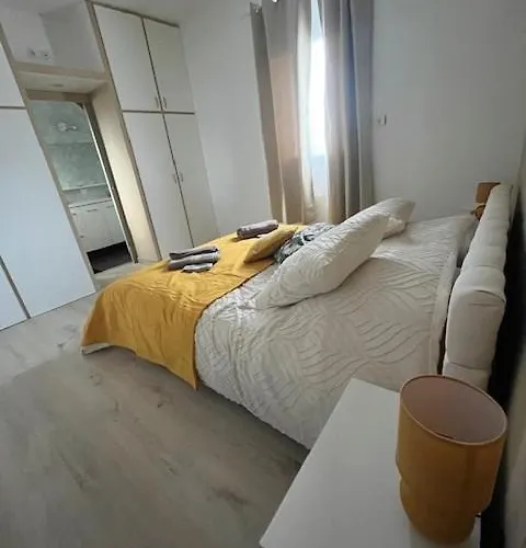 Maison D'exception Vue Montagne Piscine & Jacuzzi Villa *