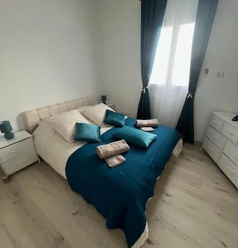 Villa Maison D'exception Vue Montagne Piscine & Jacuzzi Montserie