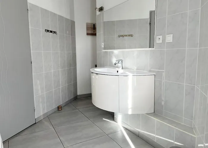 Maison D'exception Vue Montagne Piscine&jacuzzi Montserie