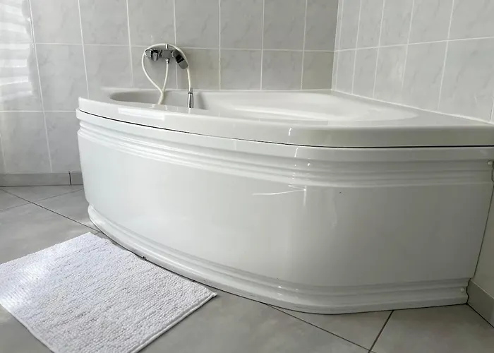 Maison D'exception Vue Montagne Piscine&jacuzzi *